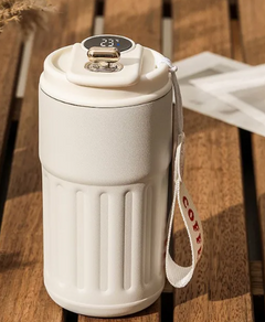 450ml Insulated Cup with Digital Temperature Display